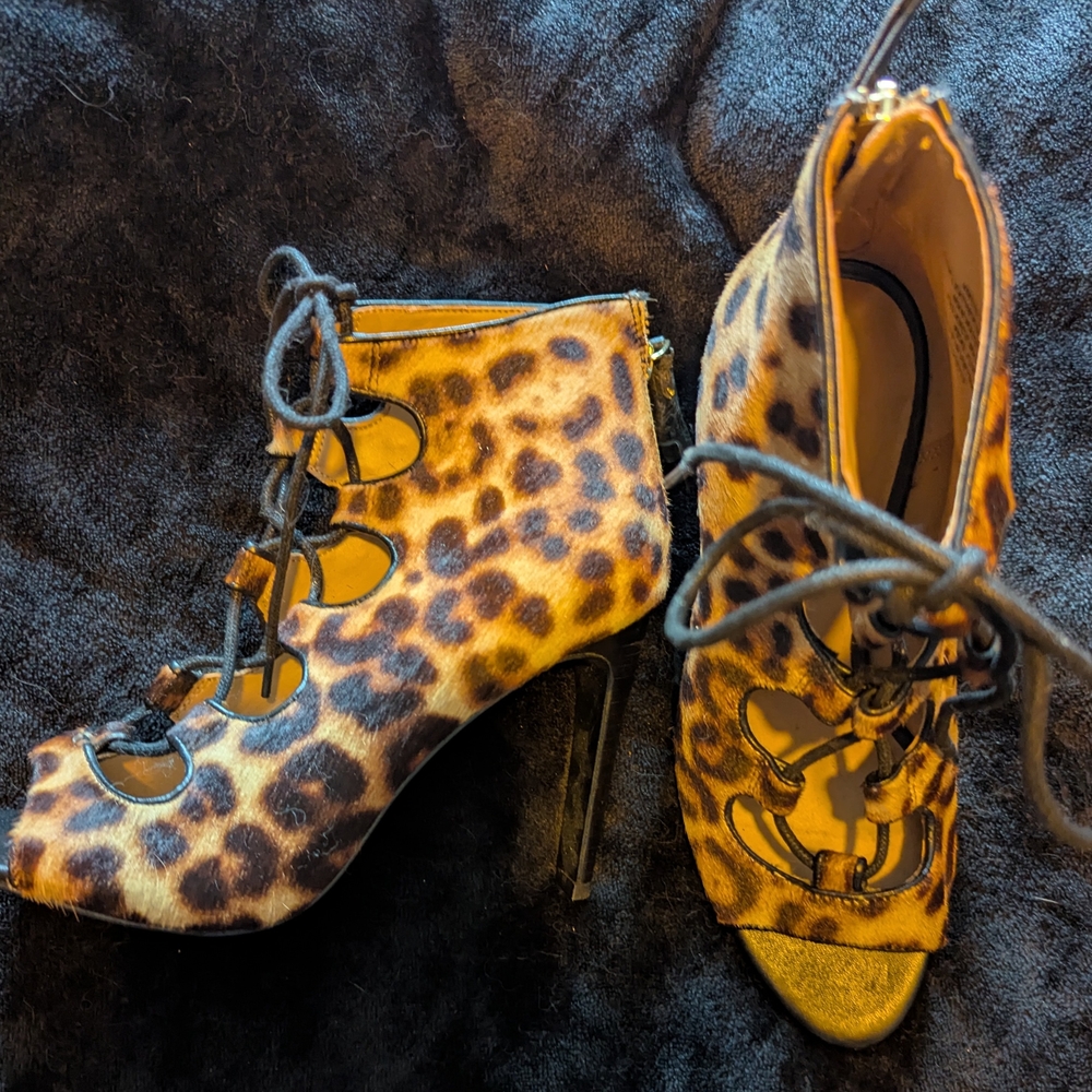 Leopard Print Sexy Lace-Up 3 1/2 Inch Heels